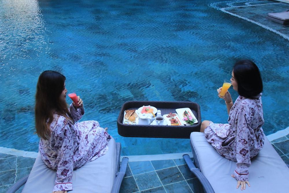 The Crystal Luxury Bay Resort Nusa Dua Nusa Dua  Eksteriør billede